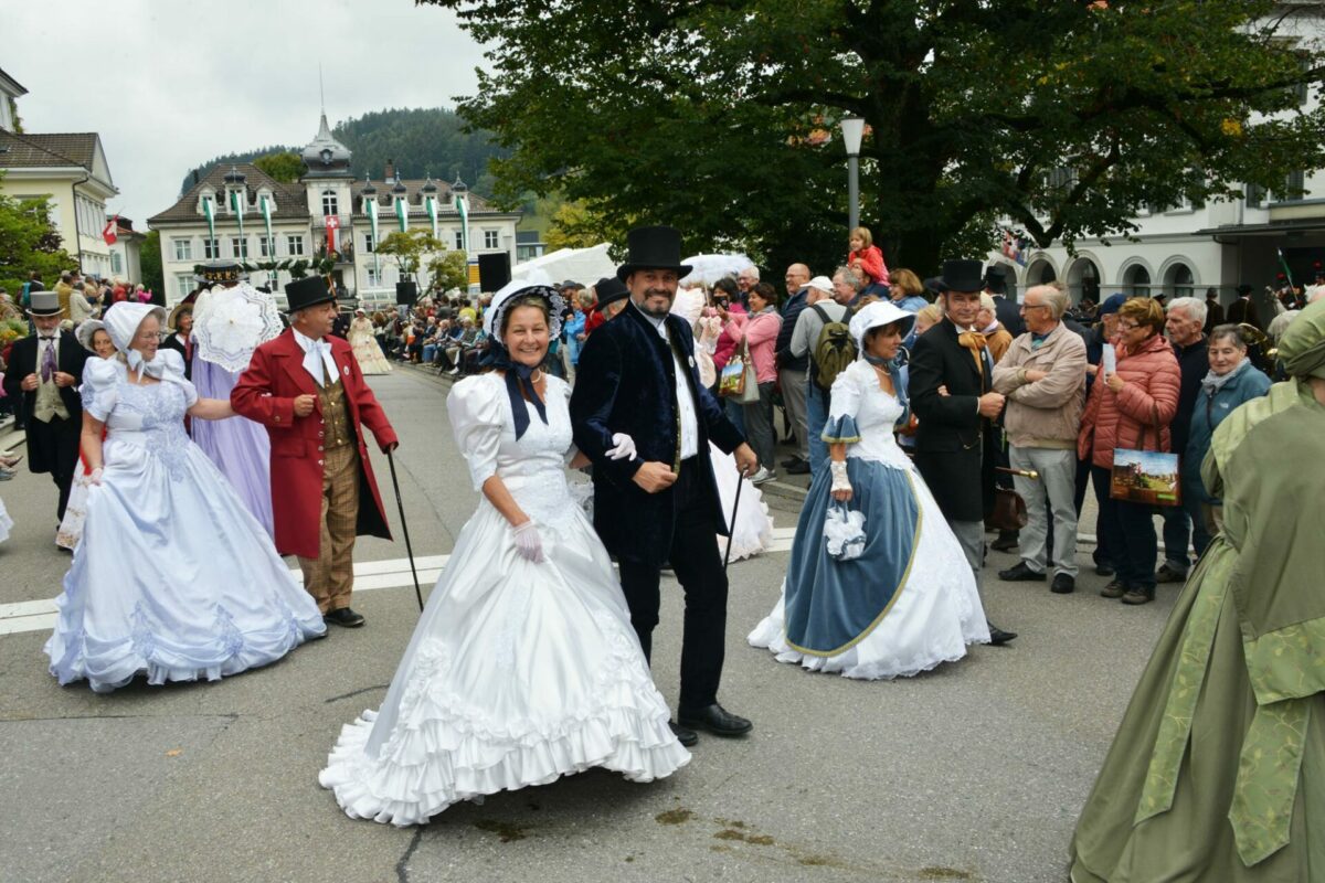 Biedermeider Kostüme