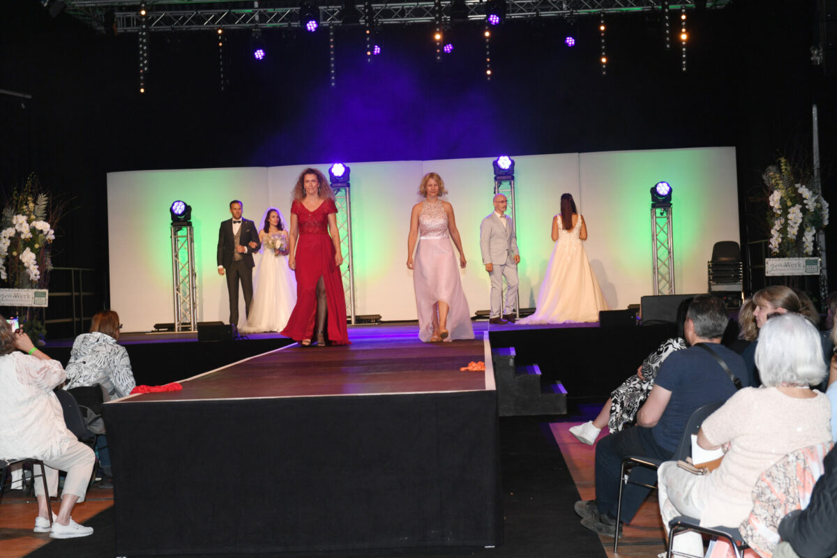 Uschi's Brautmode an der Rhema 2024