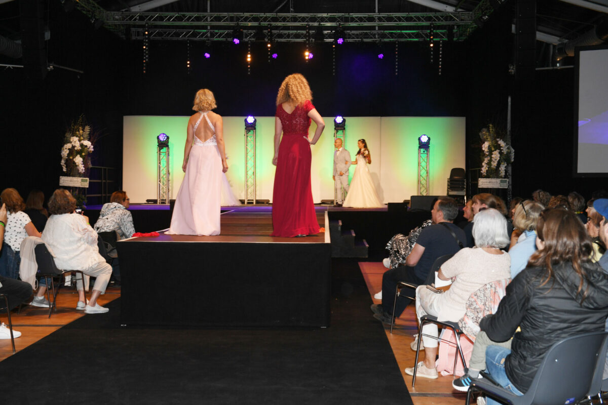 Uschi's Brautmode an der Rhema 2024