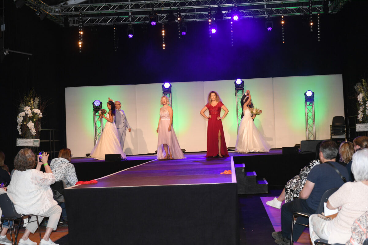 Uschi's Brautmode an der Rhema 2024