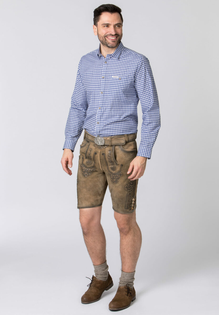Lederhosten, Dirndl und Trachten