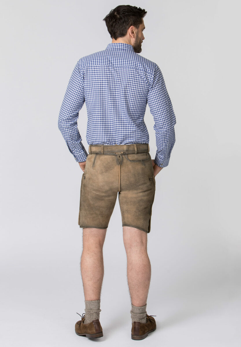 Lederhosten, Dirndl und Trachten