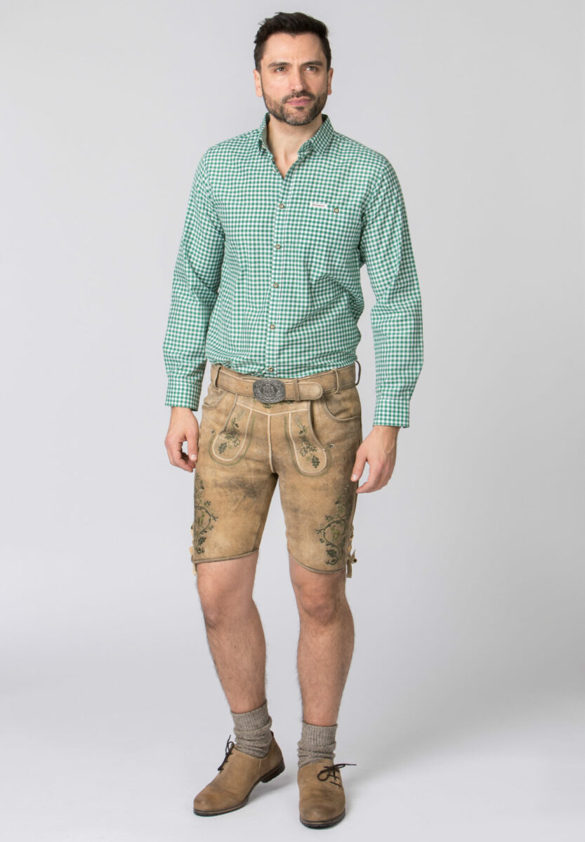 Lederhosten, Dirndl und Trachten